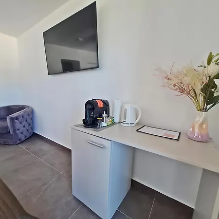 Guest house Azzurro Luxury Trogir