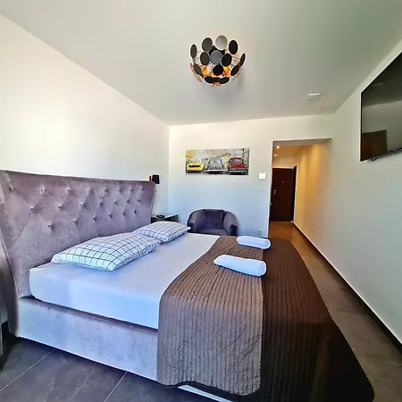 Guest house Azzurro Luxury Trogir