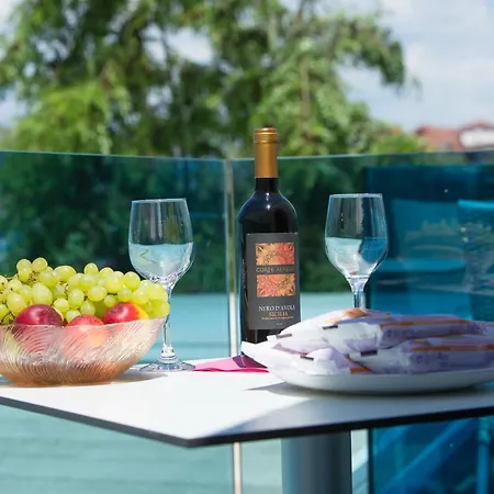 招待所 Azzurro Luxury 特罗吉尔