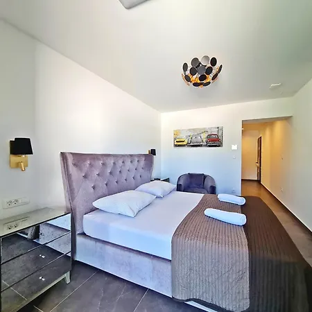 招待所 Azzurro Luxury 特罗吉尔